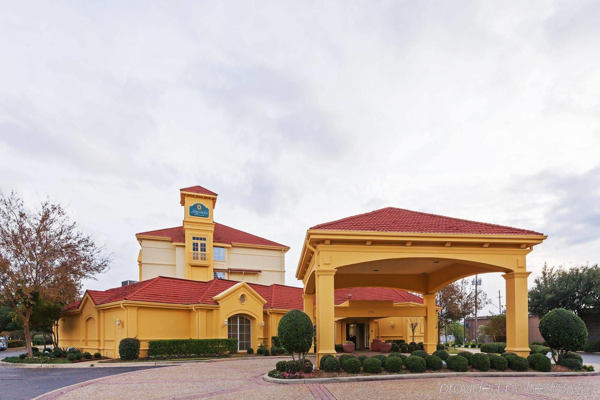 Отель La Quinta By Wyndham Shreveport Airport Экстерьер фото